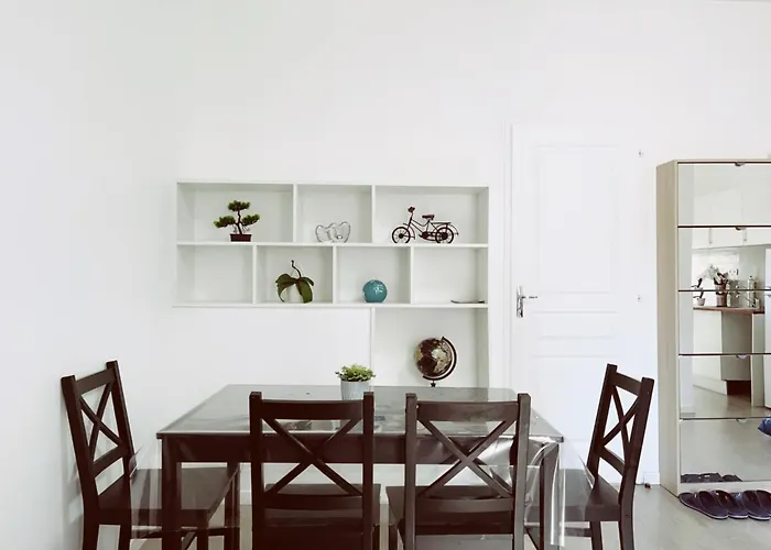 La Mimi, Grand T2 Hyper Centre فونتيناي لو كومت